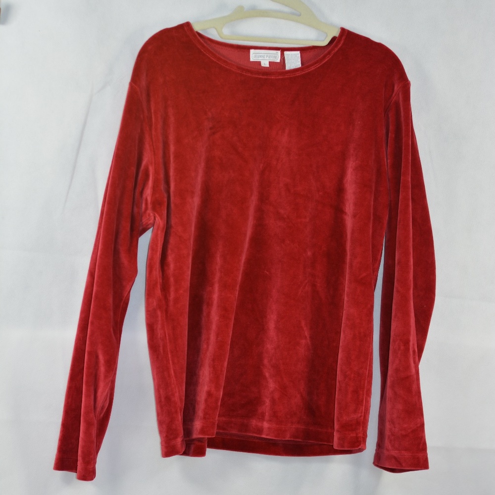 Red Velour top L